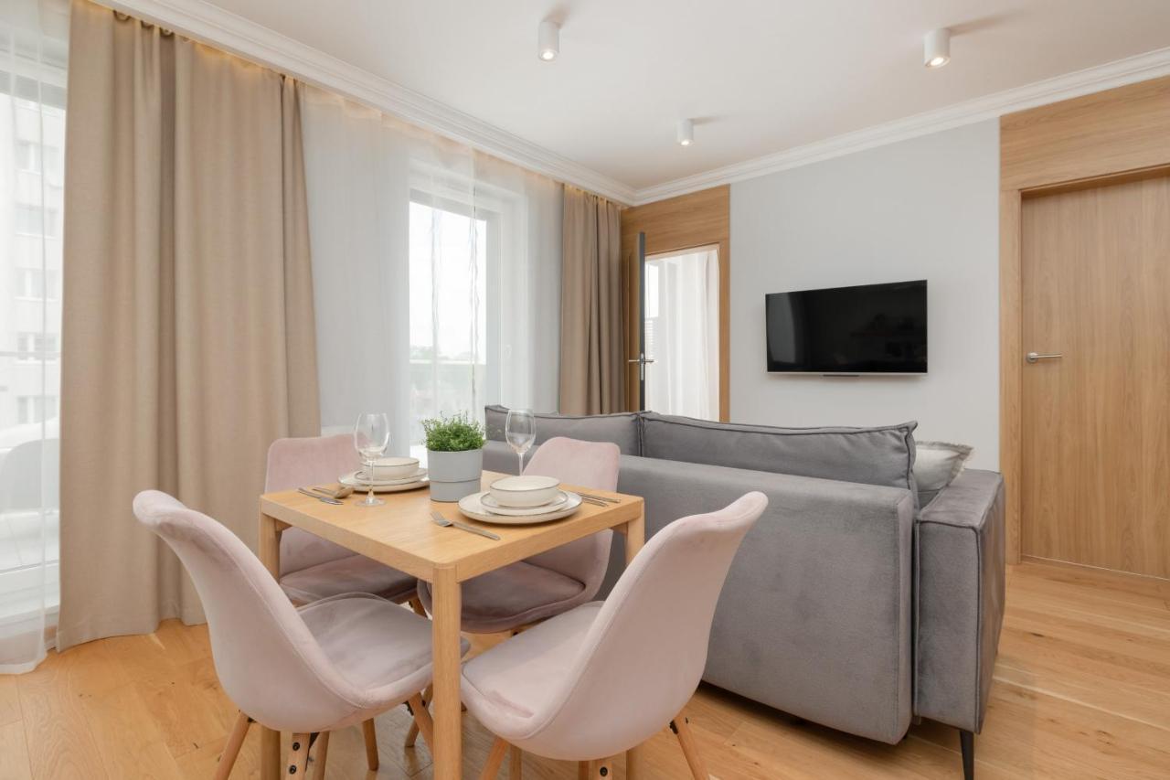 Apartament Z Tarasem W Centrum Swinoujscia By Noclegi Renters Свиноуйсьце Экстерьер фото