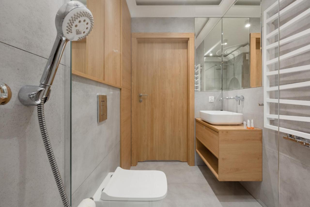 Apartament Z Tarasem W Centrum Swinoujscia By Noclegi Renters Свиноуйсьце Экстерьер фото