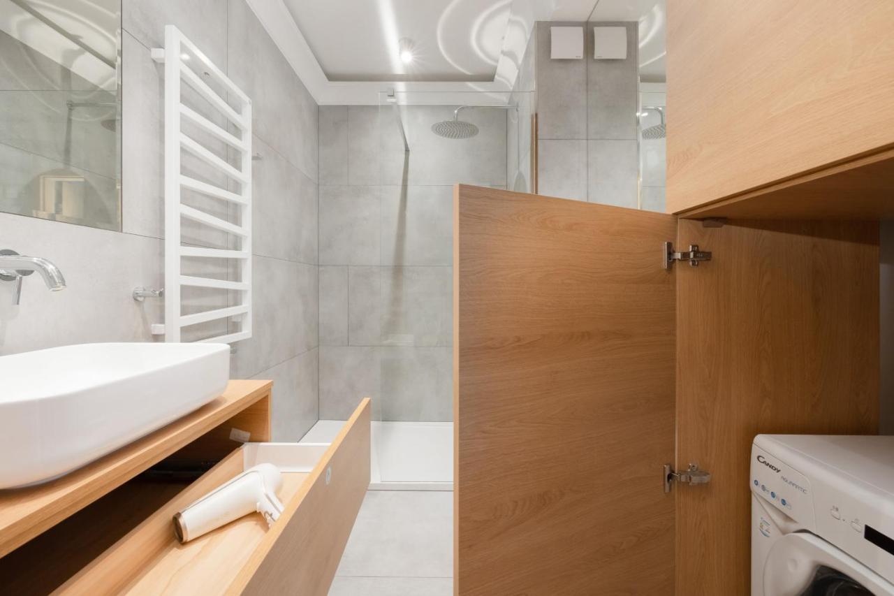 Apartament Z Tarasem W Centrum Swinoujscia By Noclegi Renters Свиноуйсьце Экстерьер фото